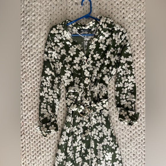 Zara Green and White Floral Long Sleeve Dress - Picture 6 of 6